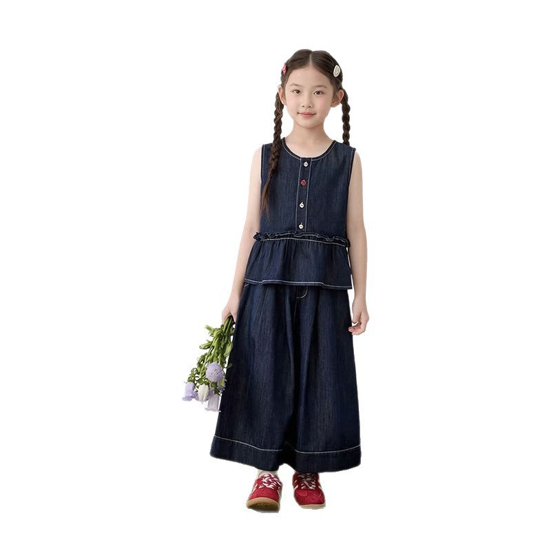 Cowboy set with floral buttons