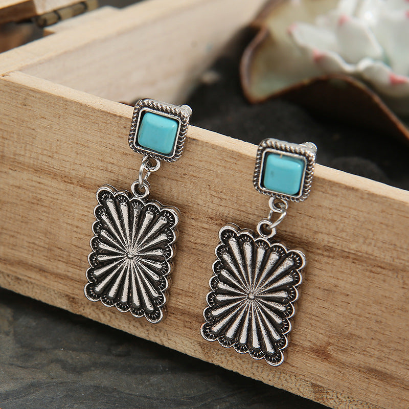 New Retro European and American Geometric Turquoise Earrings For Womens Western Celtic Totem Earrings