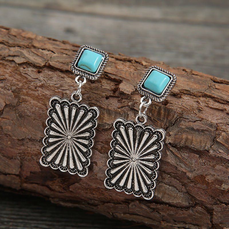 New Retro European and American Geometric Turquoise Earrings For Womens Western Celtic Totem Earrings